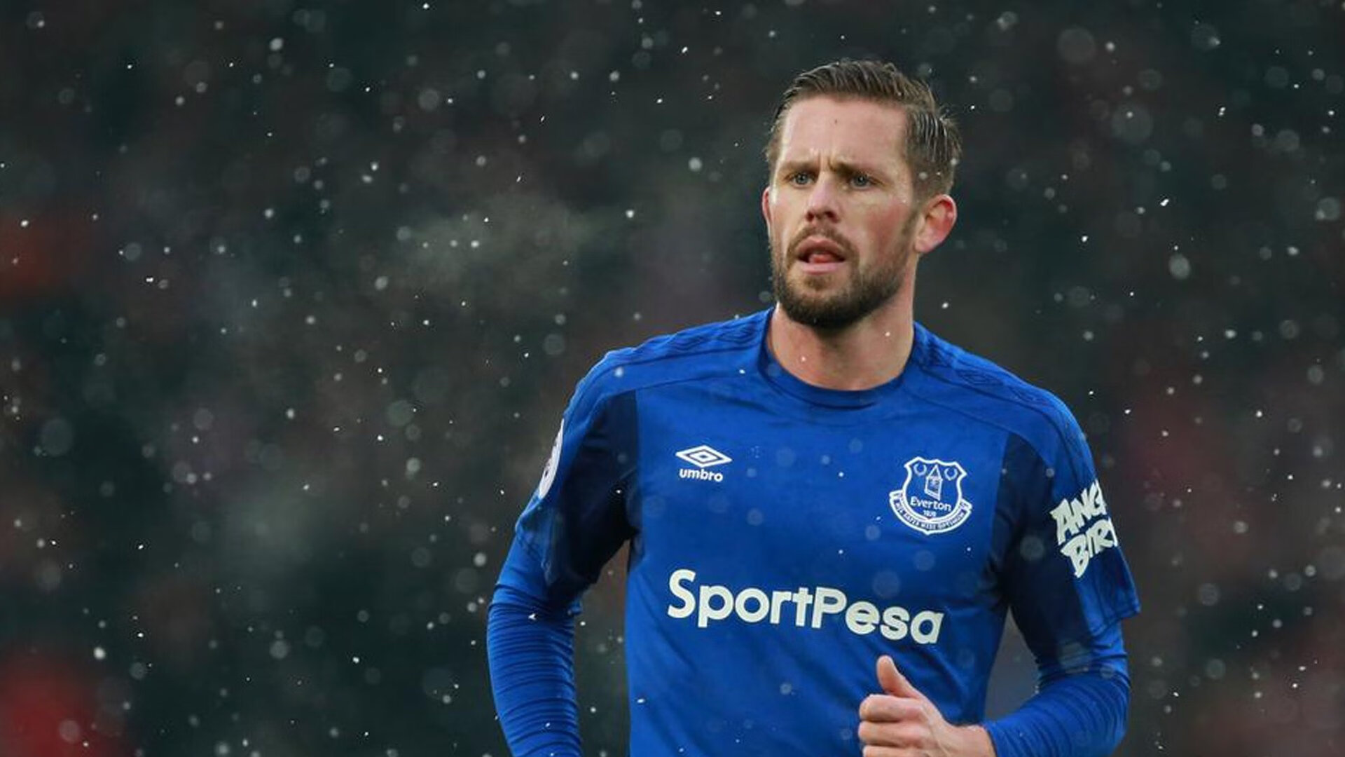 开云官网-勇士强势拿下广东队，恩比德在F1年度争冠接管比赛，跨界统治的时代隐喻